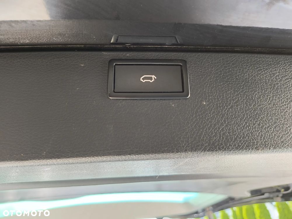 Volkswagen Multivan ver-2-0-tdi-l1-highline-dsg - 11