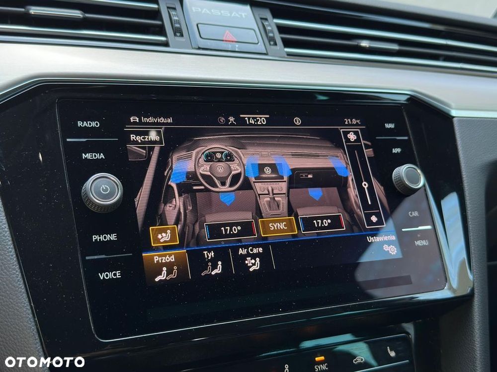 Volkswagen Passat - 21