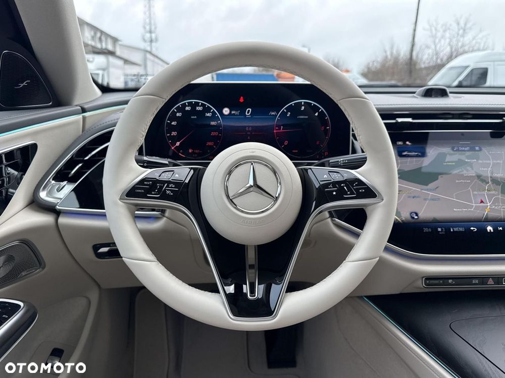 Mercedes-Benz Klasa E - 20