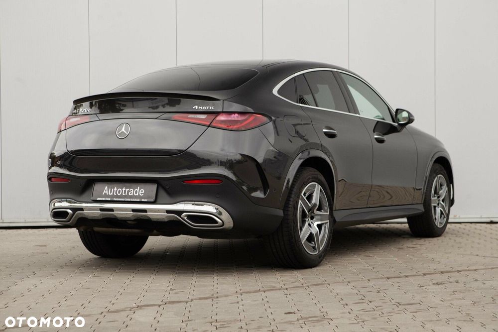 Mercedes-Benz GLC - 9