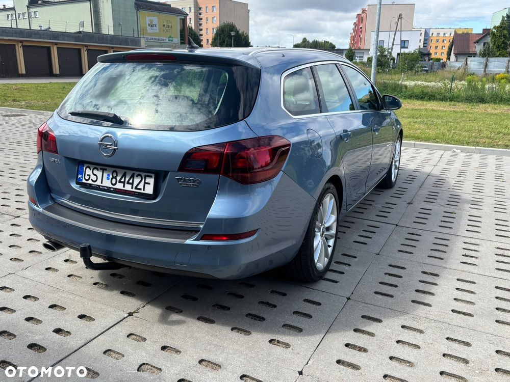 Opel Astra 1.4 Turbo Design Edition - 9