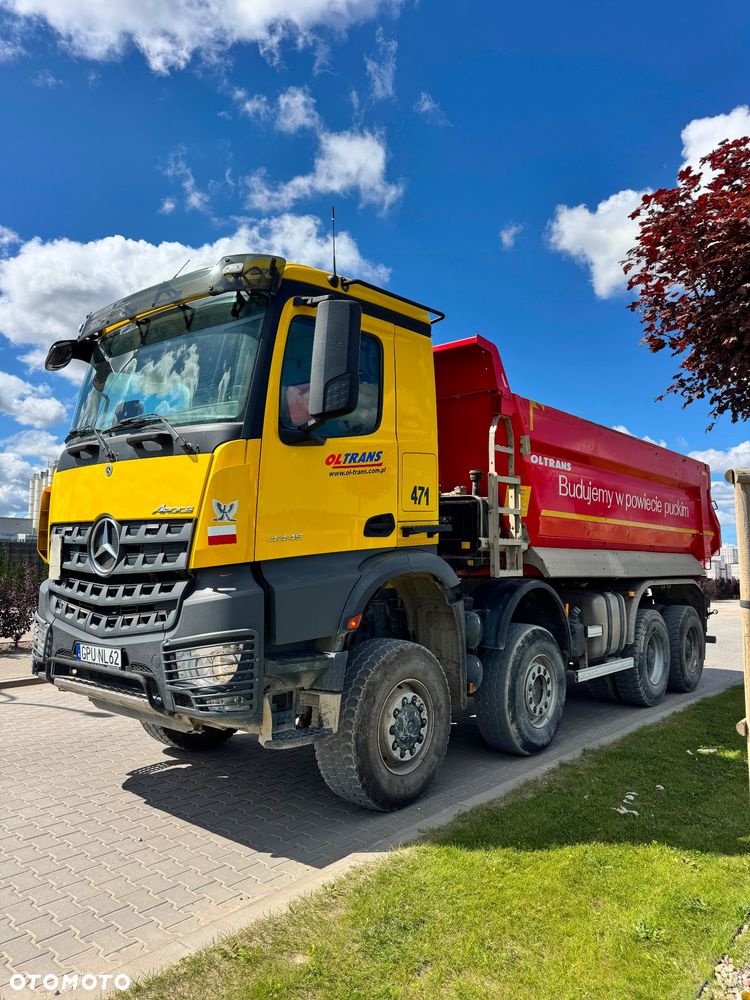 Mercedes-Benz Arocs - 1