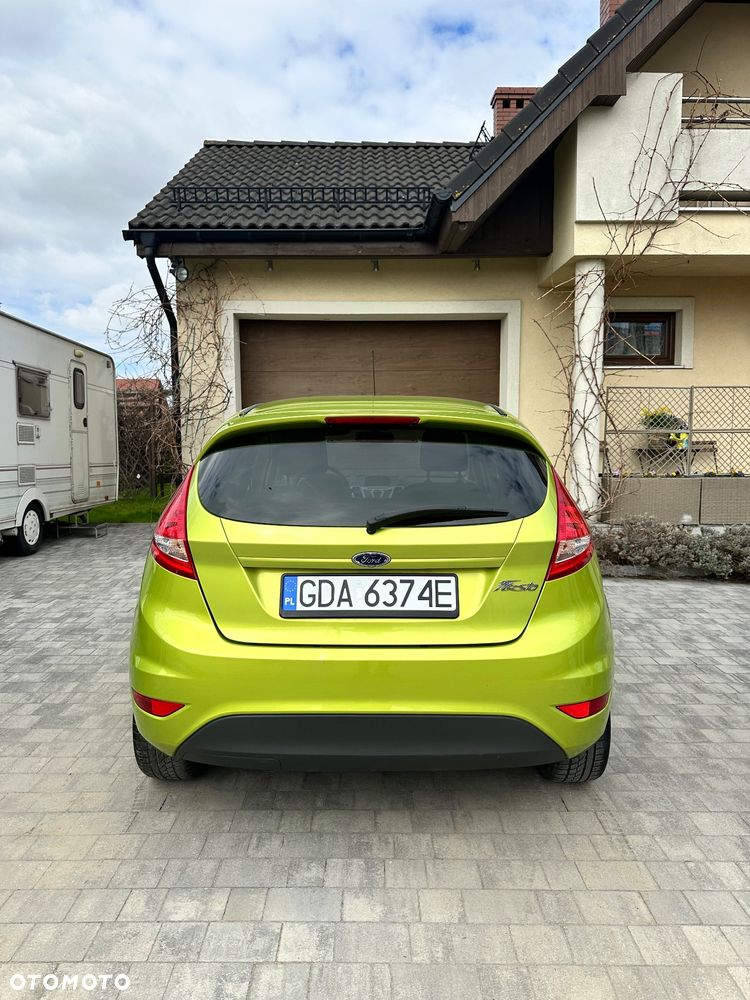 Ford Fiesta 1.25 Trend - 14