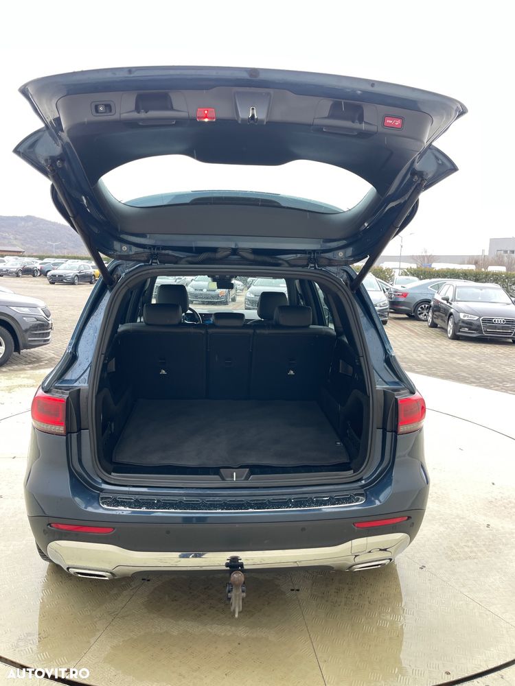 Mercedes-Benz GLB - 25