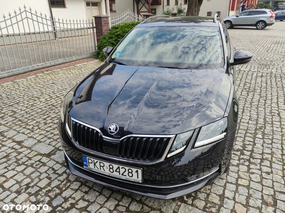 Skoda Octavia 2.0 TSI DSG Clever - 2