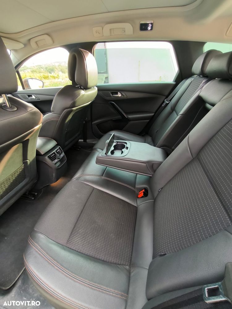 Peugeot 508 Hybrid4 - 18