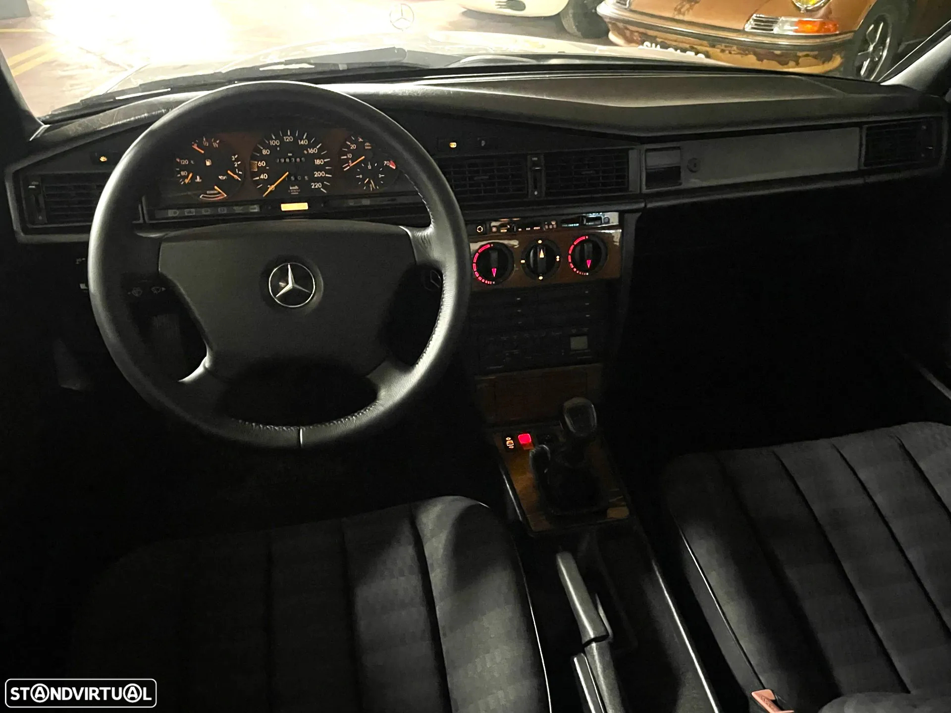 Mercedes-Benz 190 E 2.0 - 7