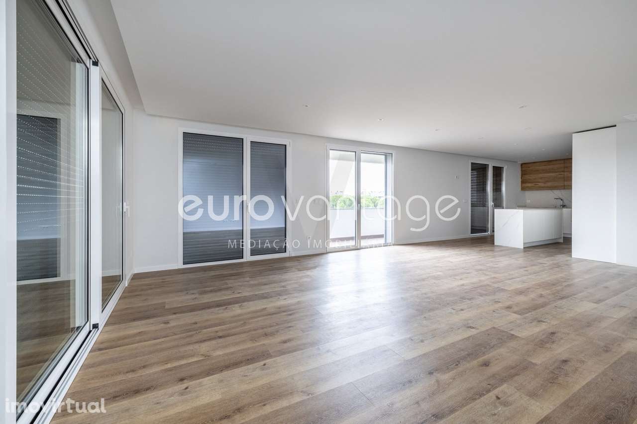 Apartamento T3 Duplex de Luxo – Leiria - Grande imagem: 2/48