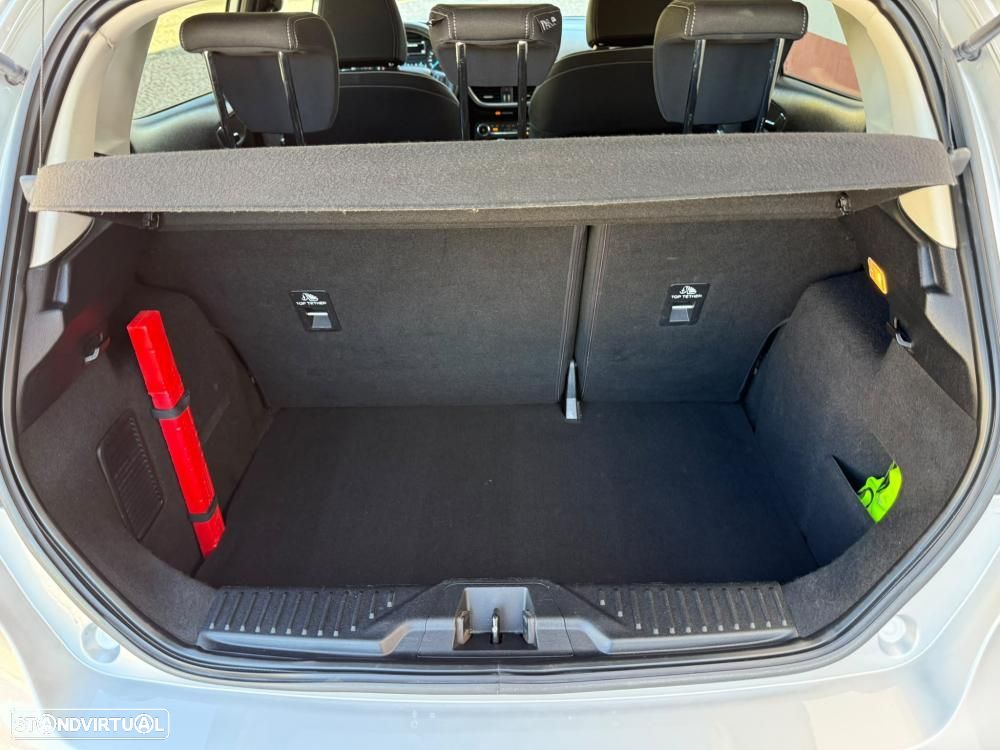 Ford Fiesta 1.0 EcoBoost Titanium - 22