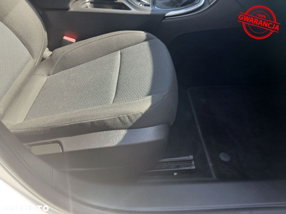 Opel Insignia - 27