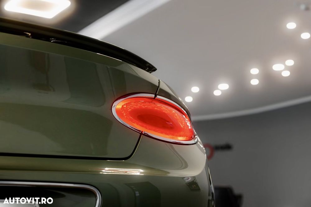 Bentley Continental V8 - 10