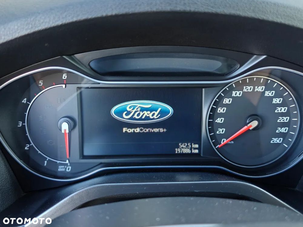 Ford S-Max 2.0 TDCi DPF Titanium X - 27