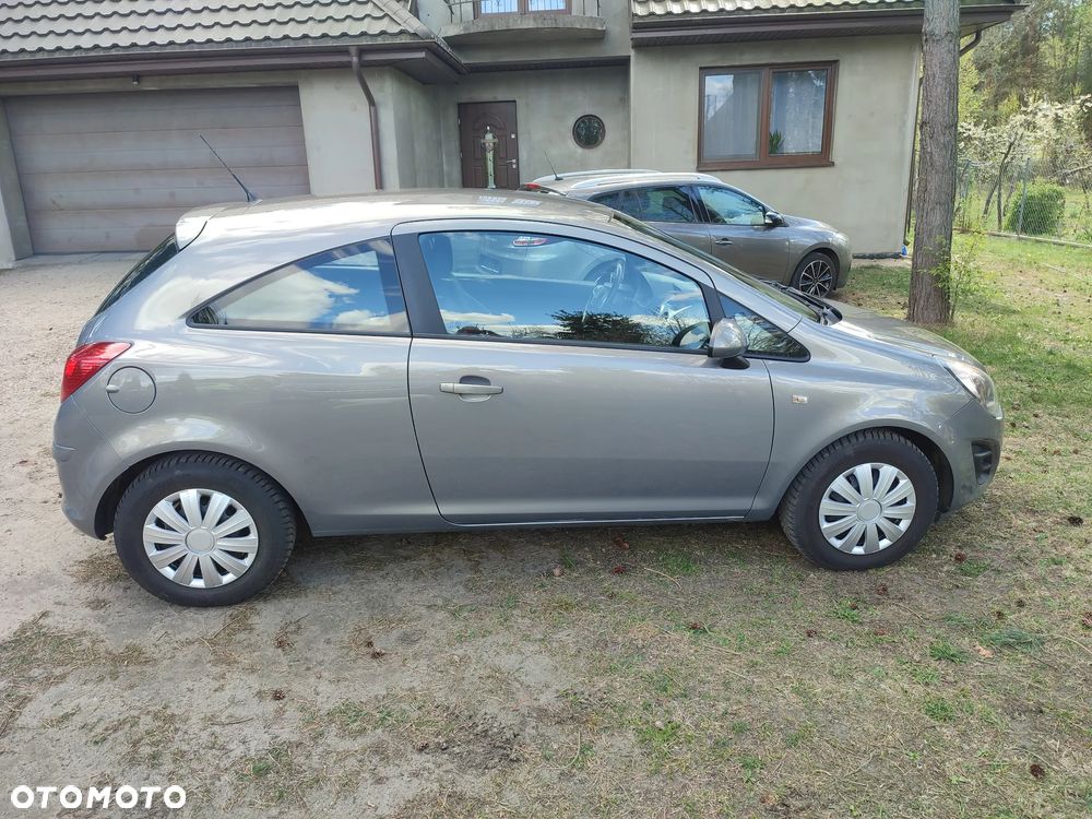 Opel Corsa 1.4 16V Active - 3