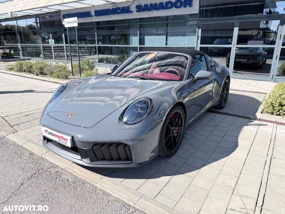 Porsche 911 Targa 4 GTS PDK - 2