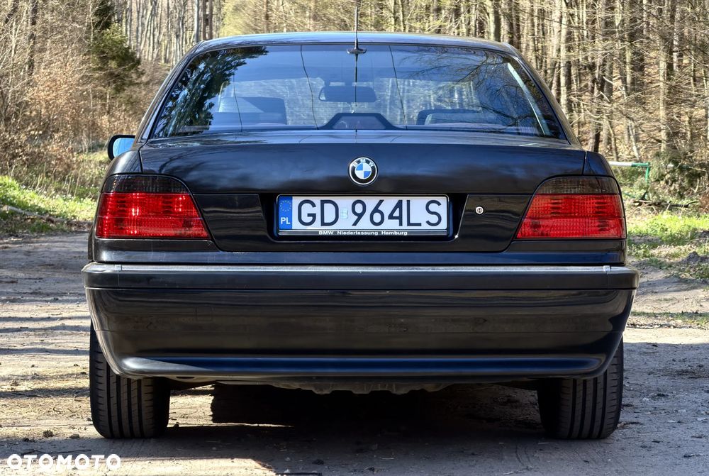 BMW Seria 7 - 7
