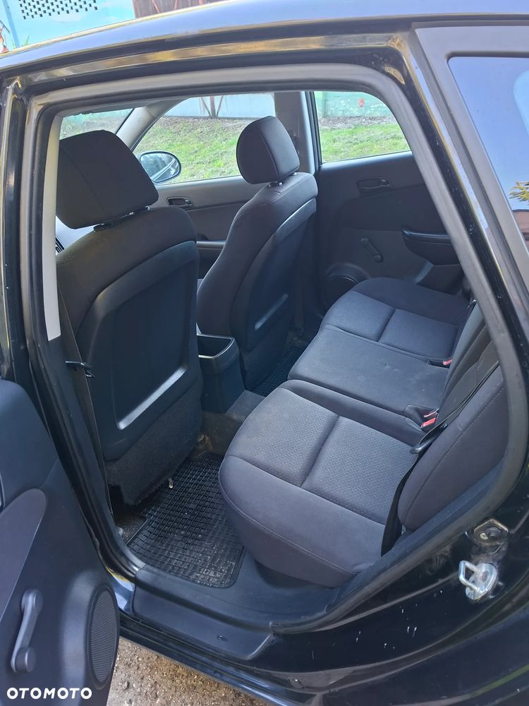 Hyundai i30 1.4 Base - 12