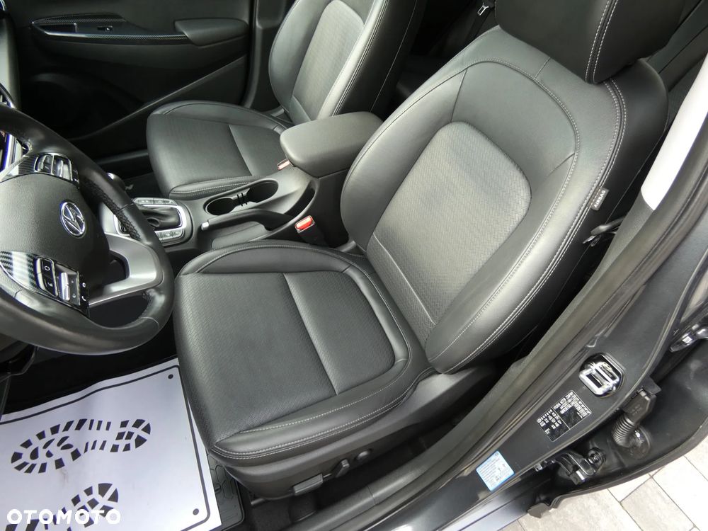 Hyundai Kona 1.6 T-GDI Premium DCT - 16