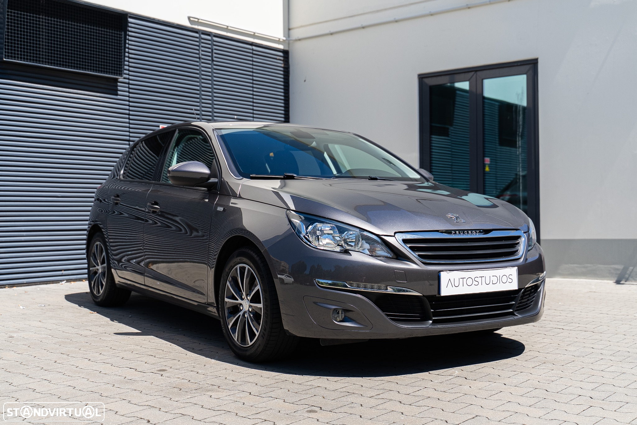 Peugeot 308 1.2 PureTech Style - 4