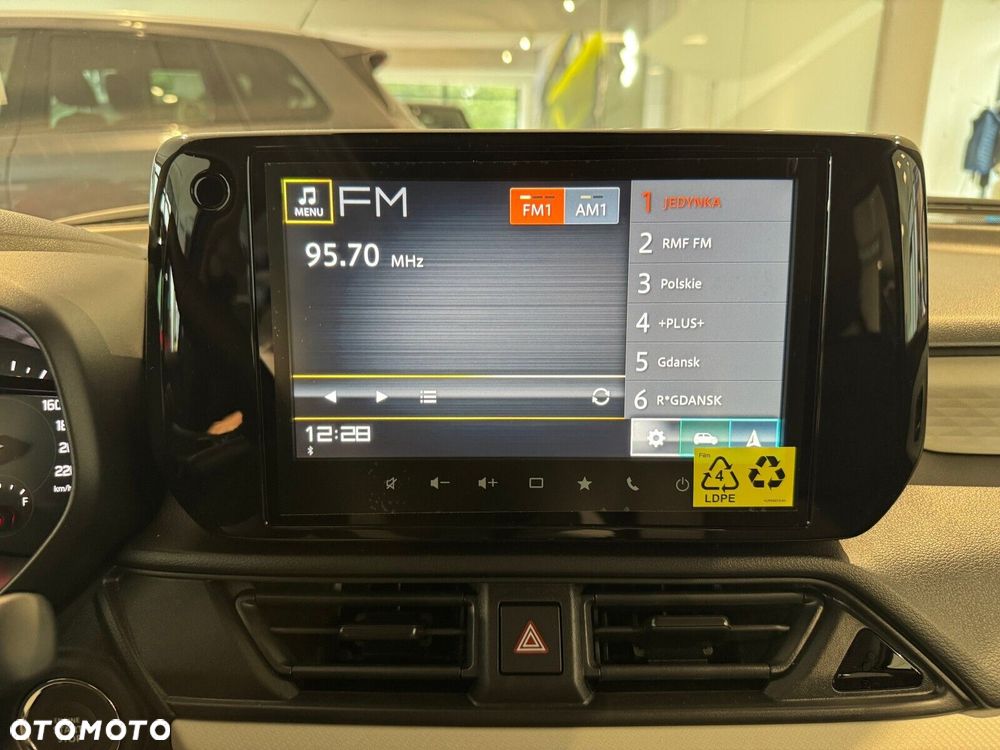 Suzuki Swift 1.2 Dualjet SHVS Premium Plus CVT - 14