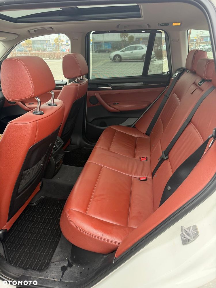 BMW X3 xDrive28i - 2