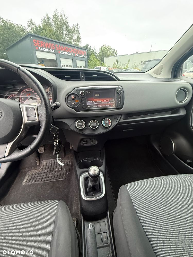 Toyota Yaris 1.0 Luna - 22