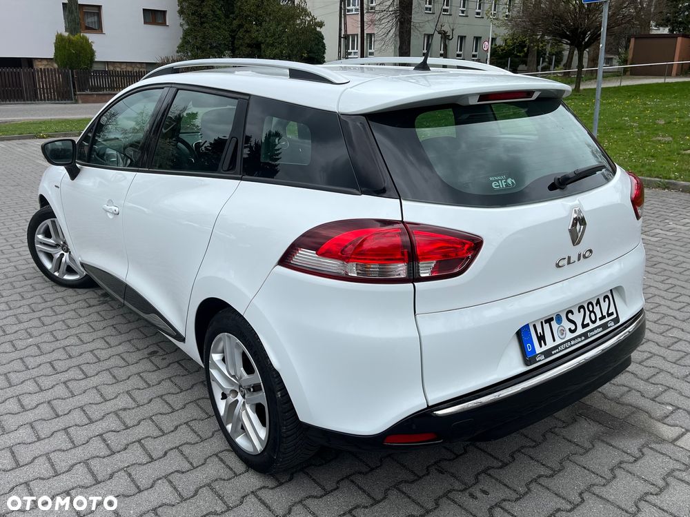 Renault Clio 1.2 16V 75 LIMITED - 4