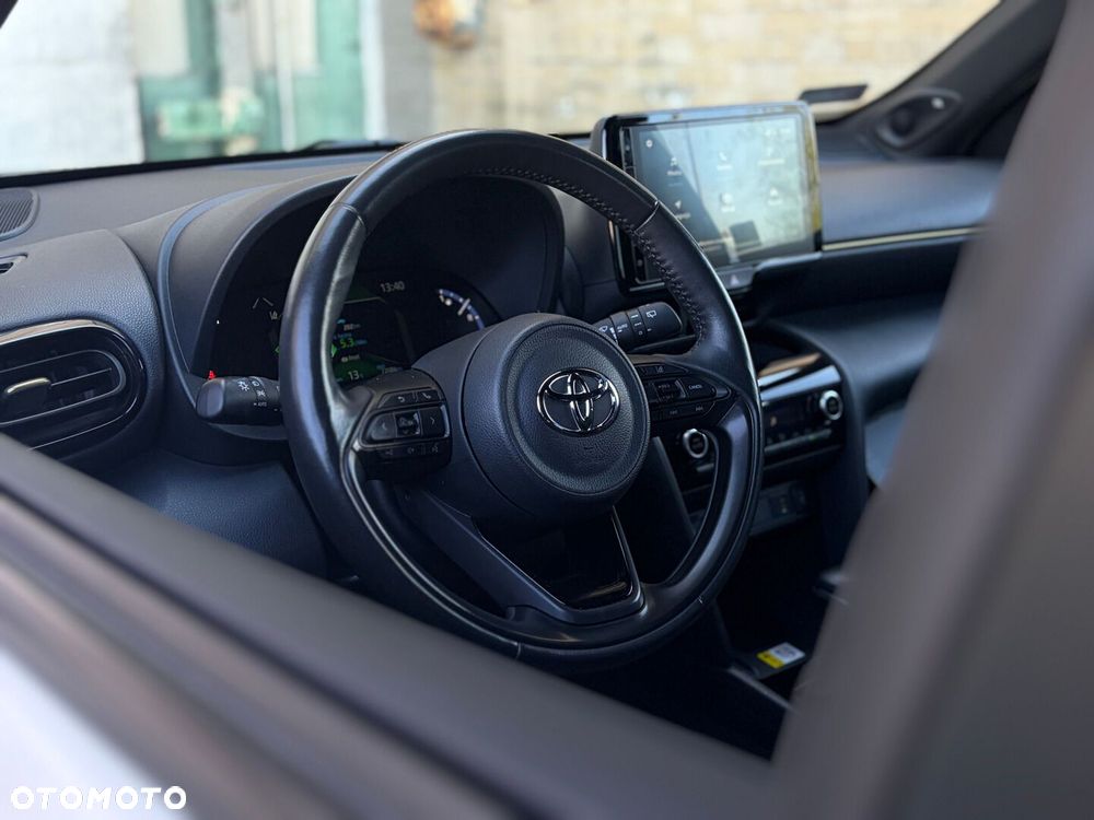 Toyota Yaris Cross - 21