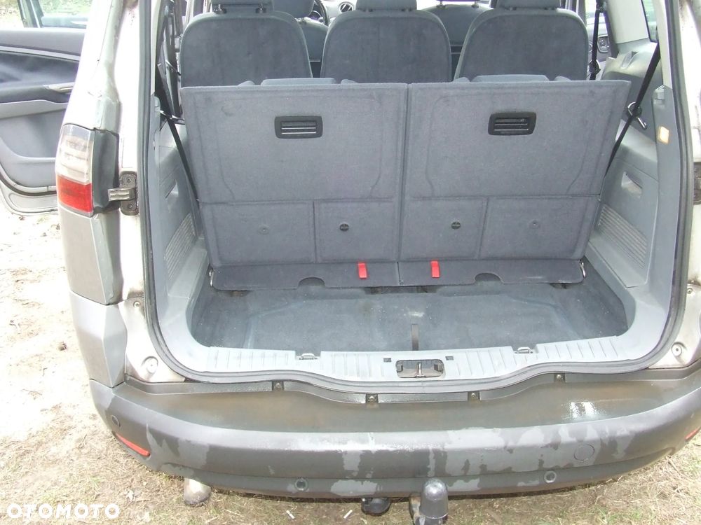 Ford S-Max 1.8 TDCi Ambiente - 13