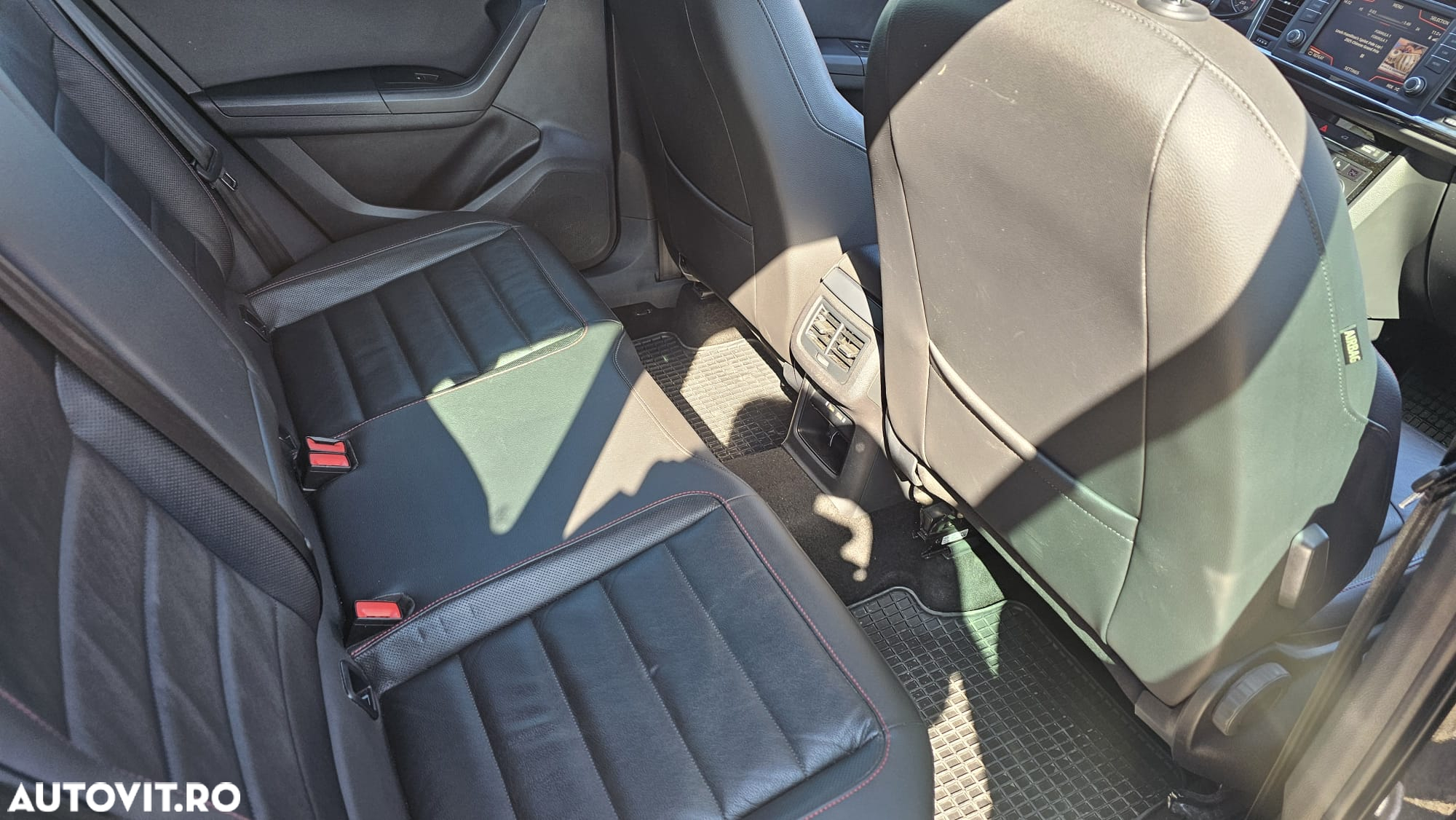 Seat Ateca 2.0 TDI DSG7 4DRIVE FR - 7