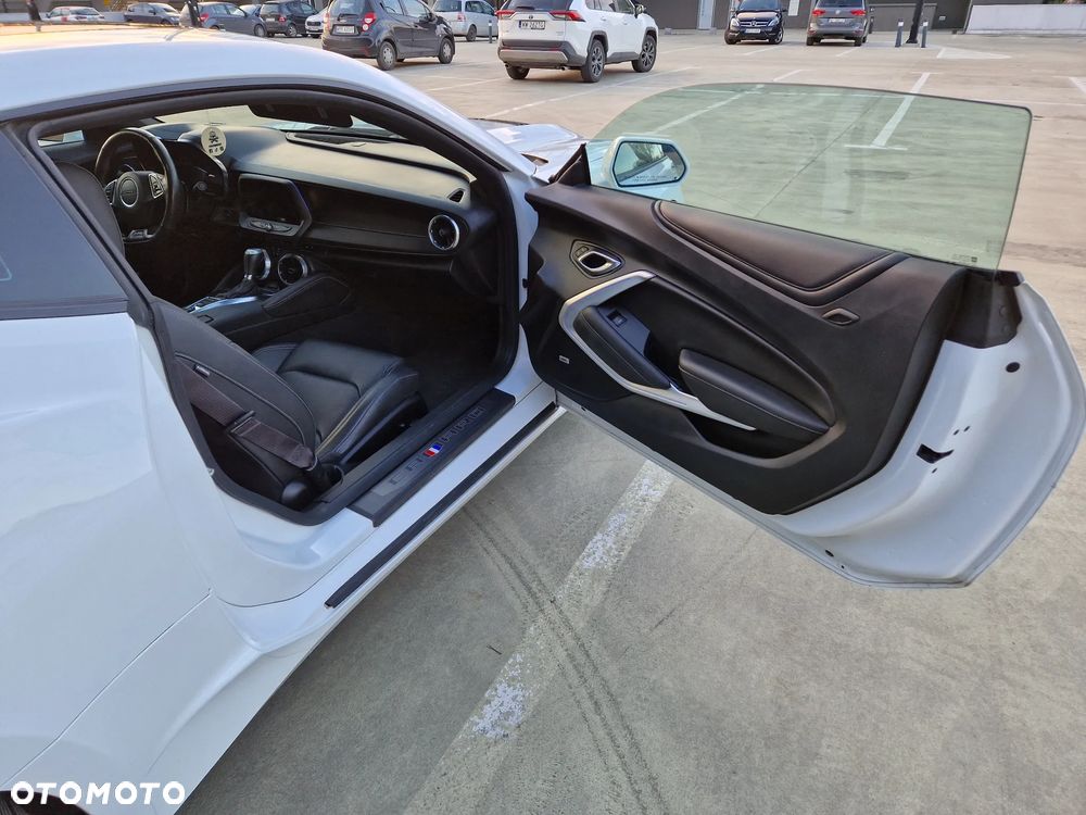 Chevrolet Camaro Coupe 6.2 V8 - 10