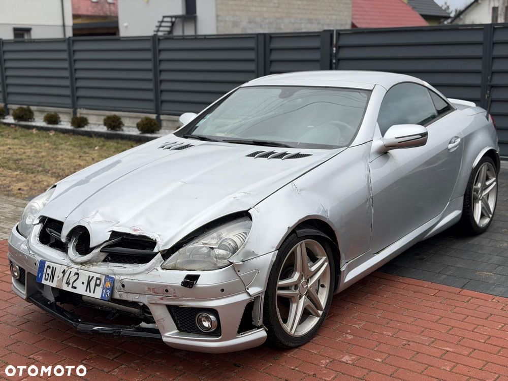 Mercedes-Benz SLK 55 AMG 7G-TRONIC - 1