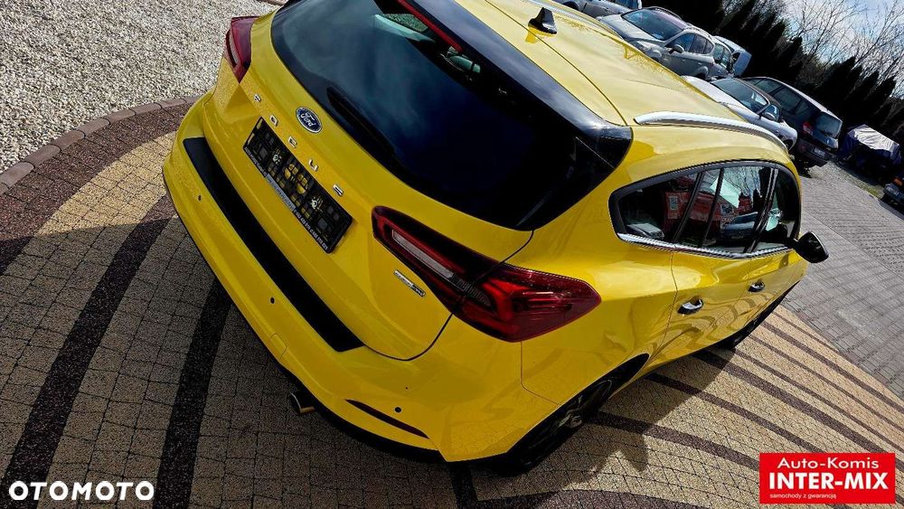 Ford Focus - 8