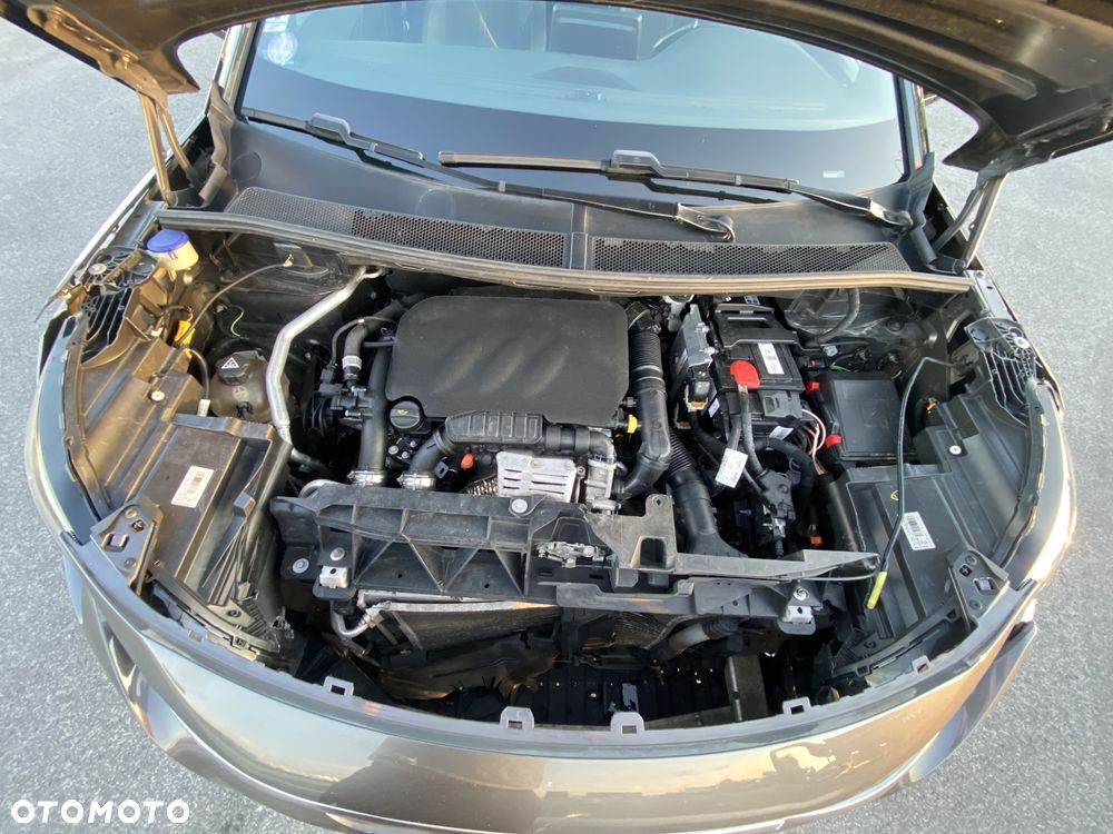 Peugeot 3008 PureTech 130 Stop & Start GPF EAT8 GT - 17