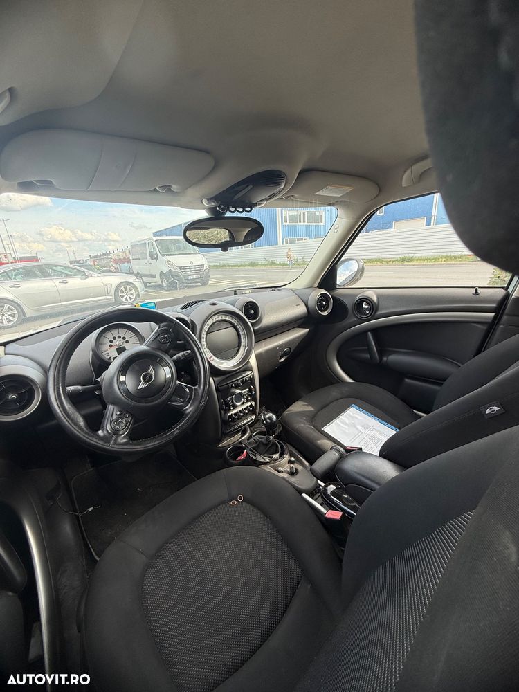 Mini Countryman - 3