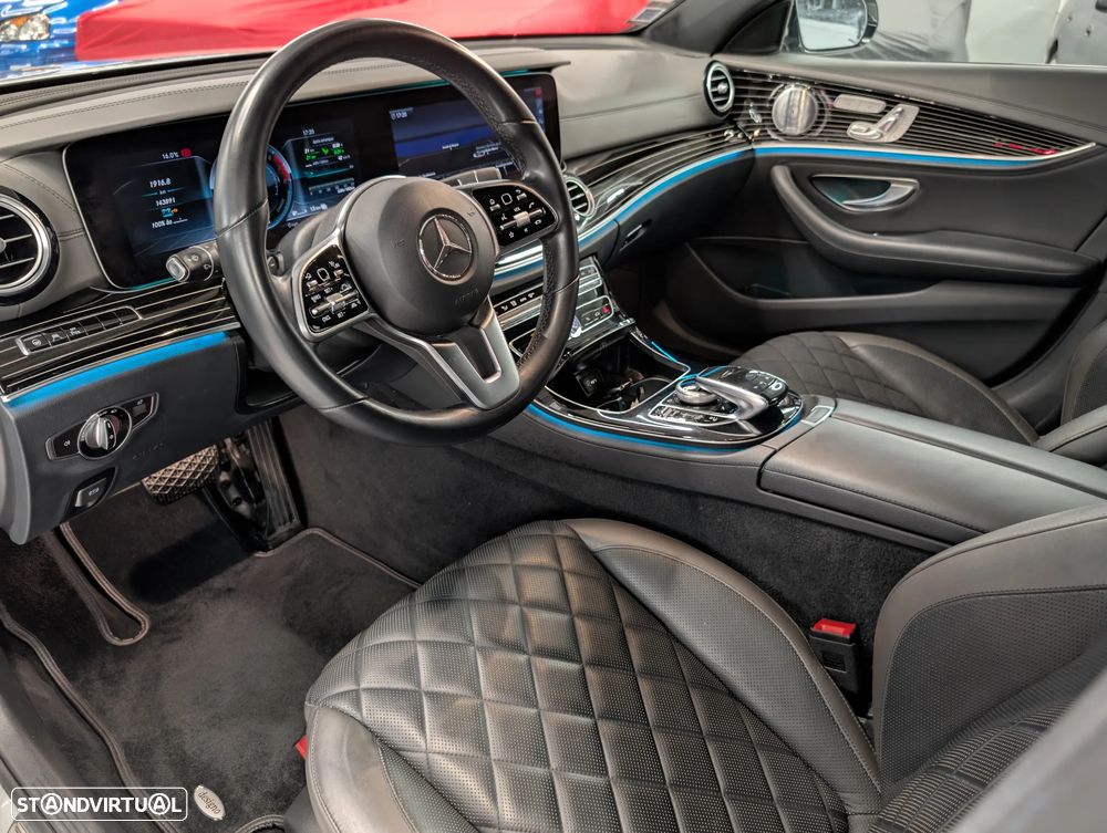 Mercedes-Benz E 300 e Exclusive Line - 16