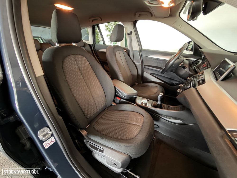 BMW X1 16 d sDrive Line Sport - 26