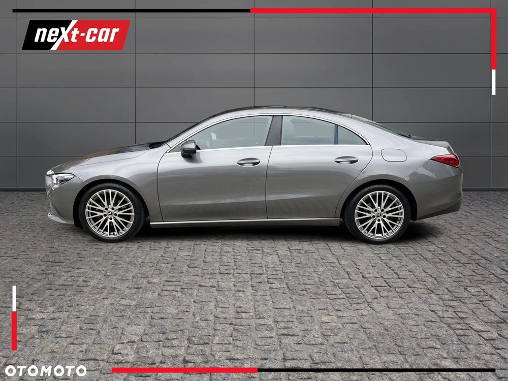 Mercedes-Benz CLA 180 7G-DCT - 3