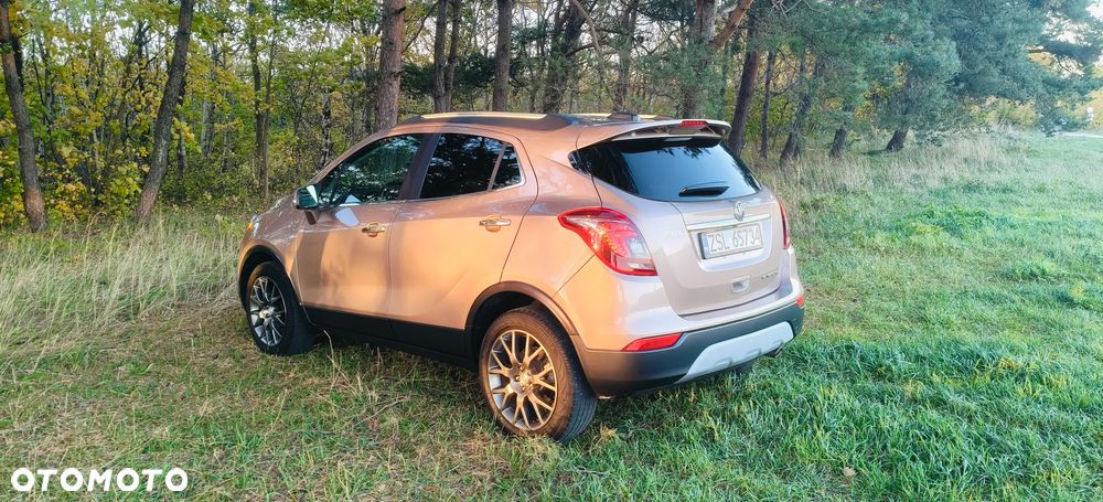 Buick Encore - 11