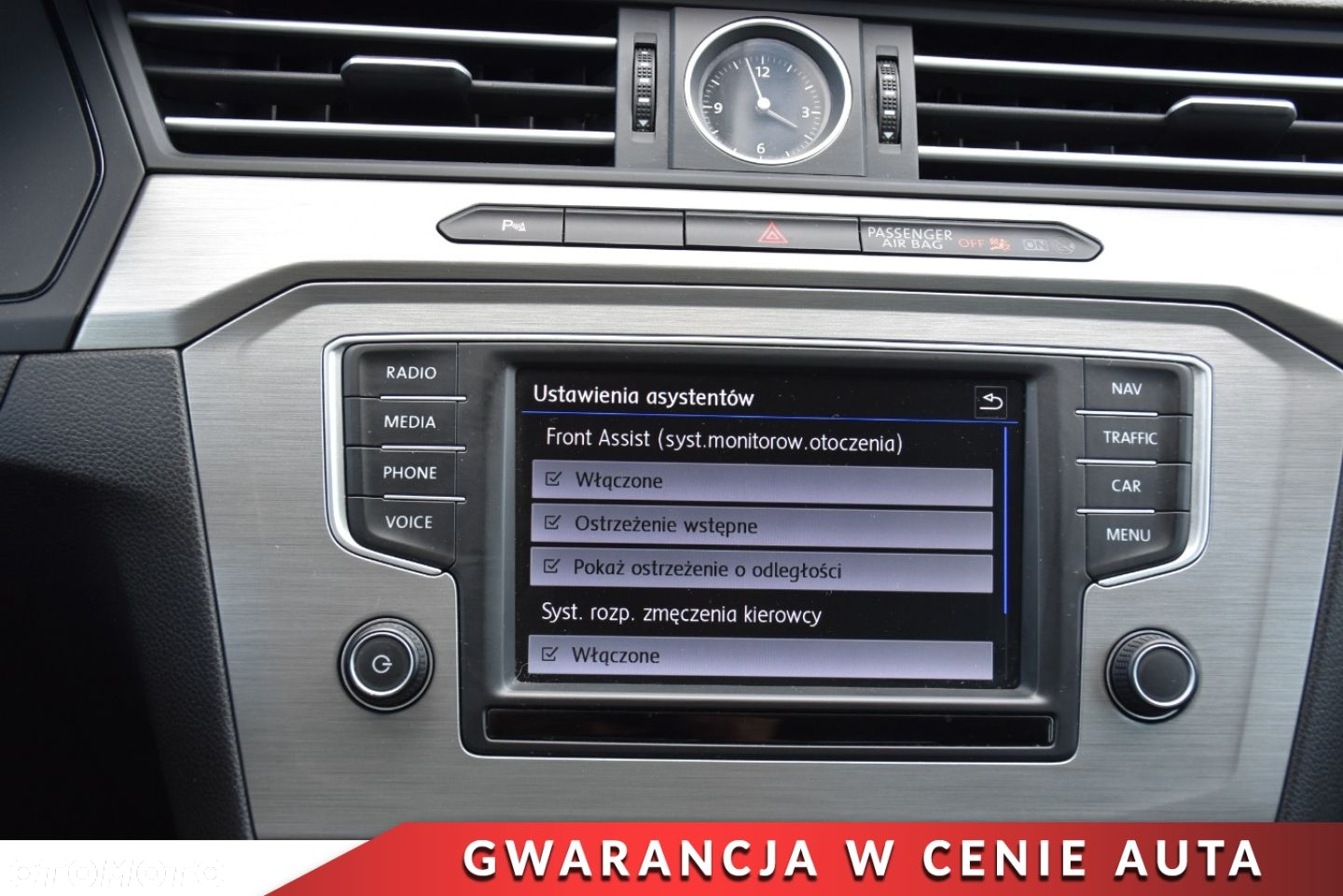 Volkswagen Passat - 20