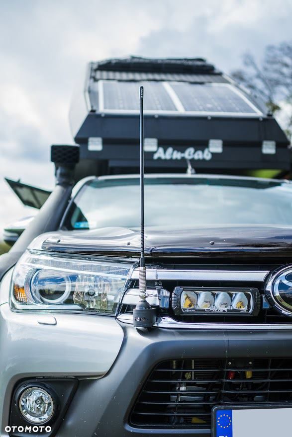 Toyota Hilux 2.4 D-4D Double Cab SR5 4x4 - 5