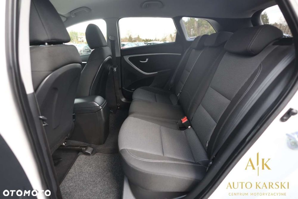 Hyundai i30 - 32