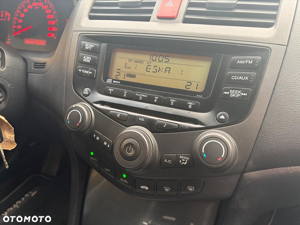 Honda Accord 2.0 i Automatik Sport - 26