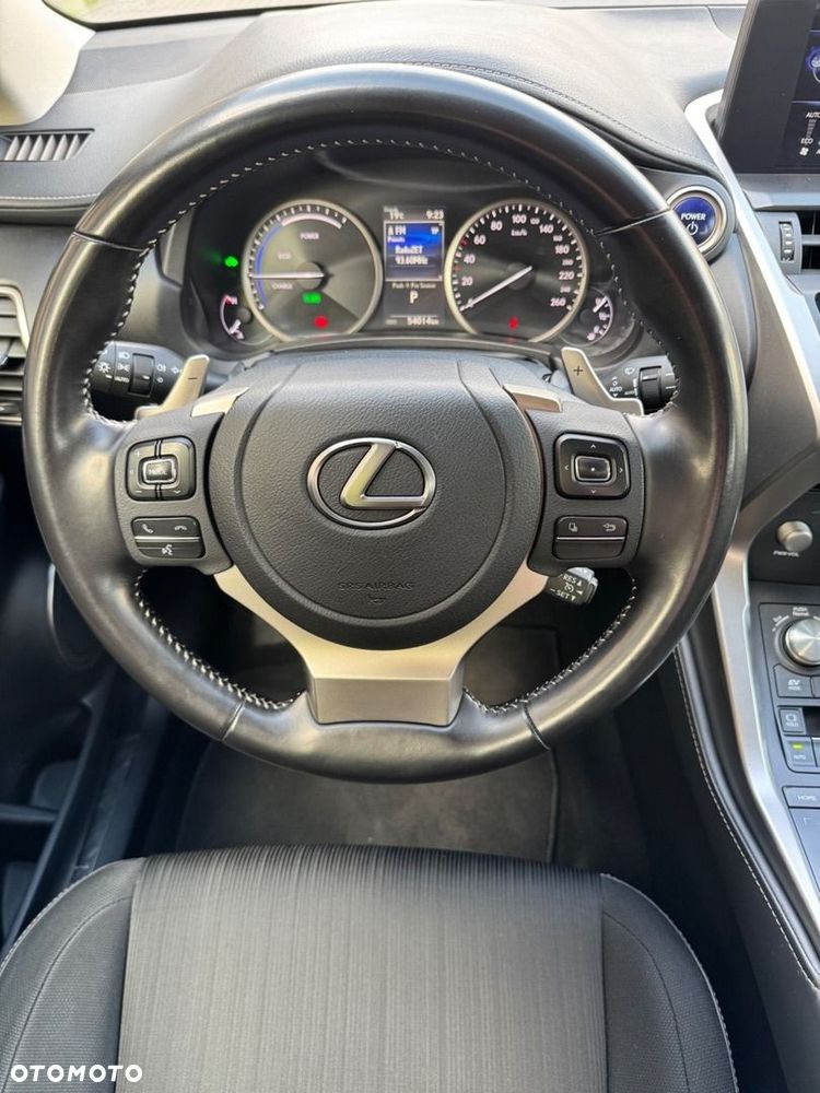 Lexus NX 300h Elegance 2WD - 12