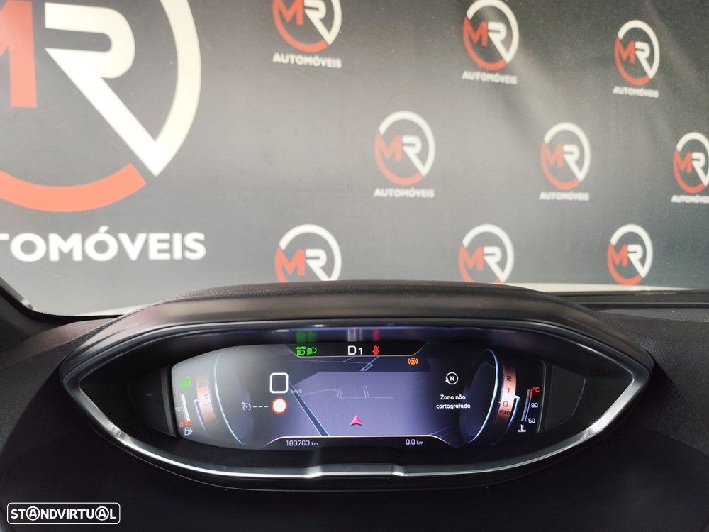 Peugeot 3008 1.6 BlueHDi GT Line Grip Control EAT6 - 13