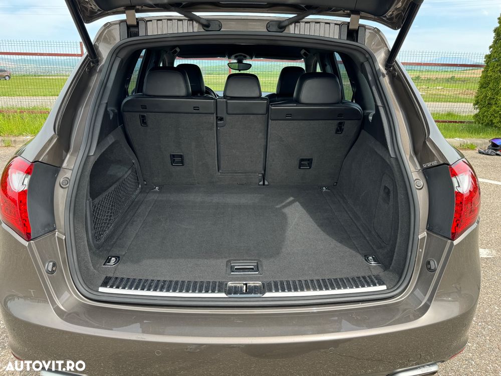Porsche Cayenne 3.0 L V6 - 9