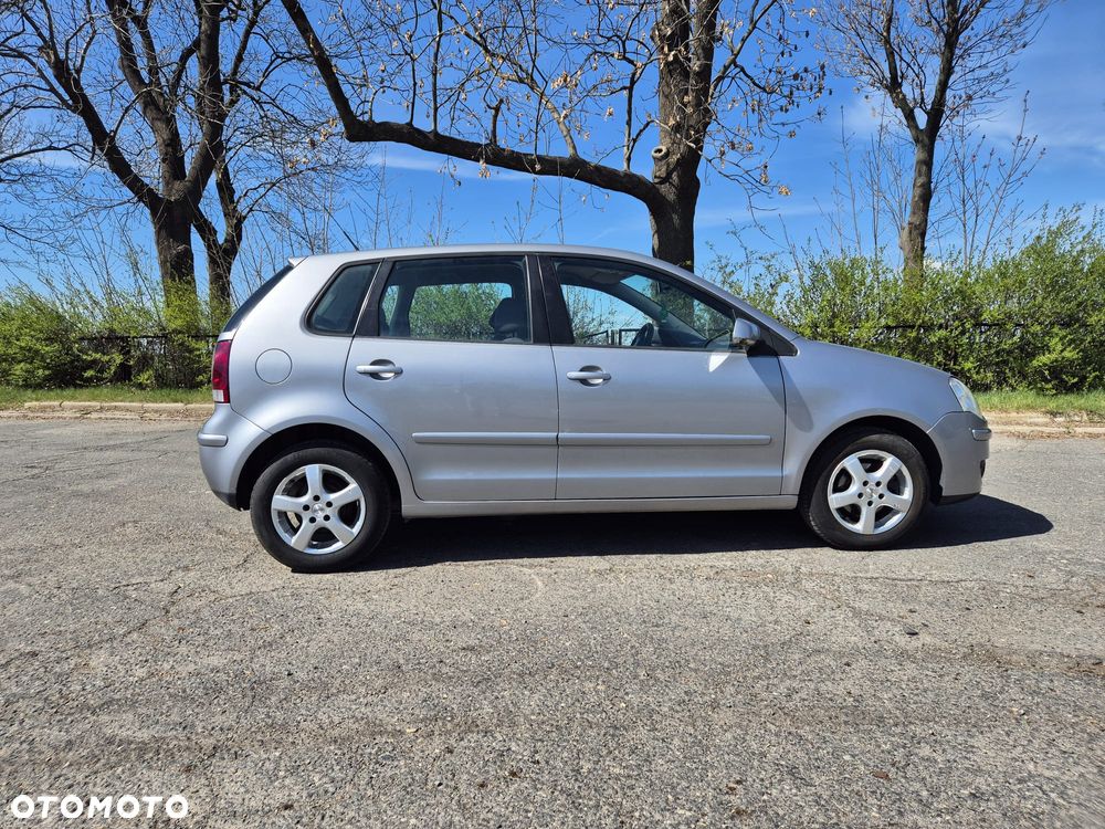 Volkswagen Polo - 10