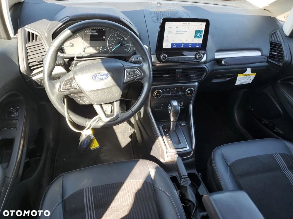 Ford EcoSport - 7