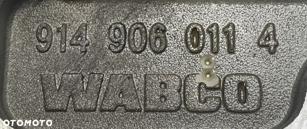 O2 CADILLAC ESCALADE IV 14 -  6.2 V8 POMPA PODCIŚNIENIA VACUM 12669488 - 5