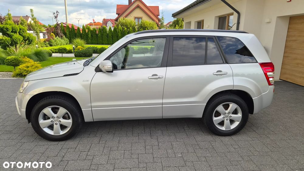 Suzuki Grand Vitara 1.9 DDiS Premium EU5 - 30