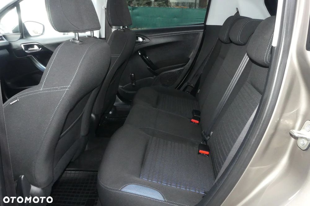 Peugeot 208 1.6 VTi Allure - 7